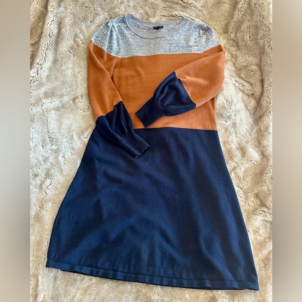 Ladies size medium sweater dress, Talbots​​​